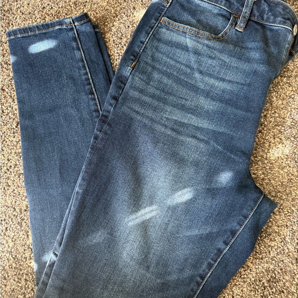 American Eagle Outfitters super Hi-Rise Jeggings